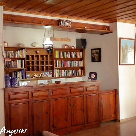 Hotel Angeliki Ireo  Eksteriør billede